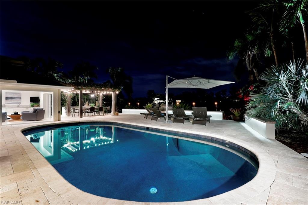 PARK SHORE - Residential