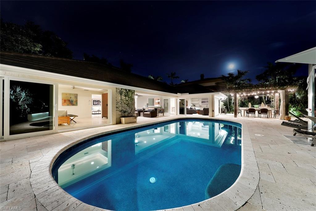 PARK SHORE - Residential