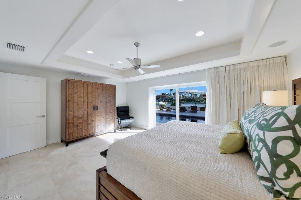 PARK SHORE - Residential