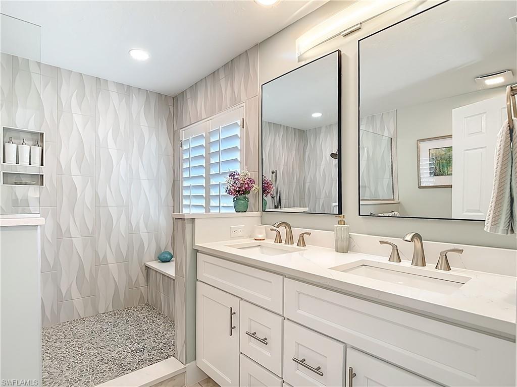 HERONS GLEN - Residential