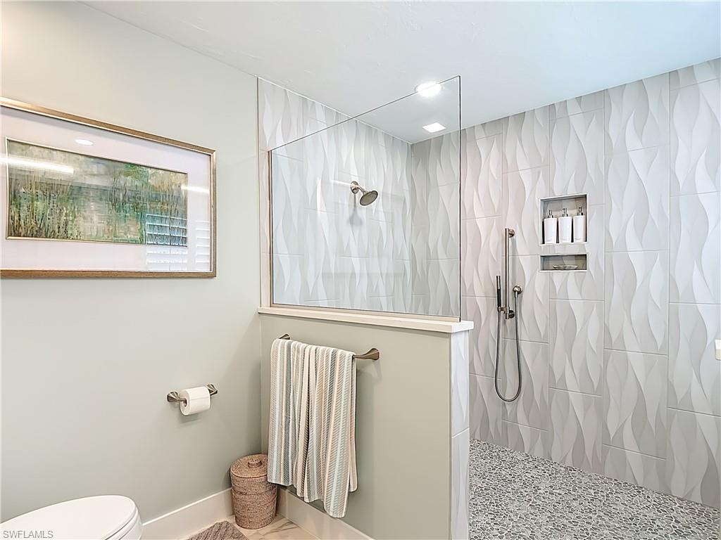 HERONS GLEN - Residential