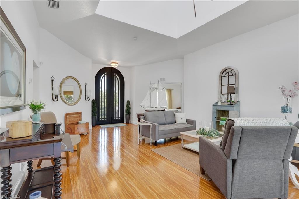 BONITA FARMS - Residential