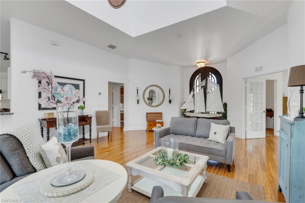 BONITA FARMS - Residential