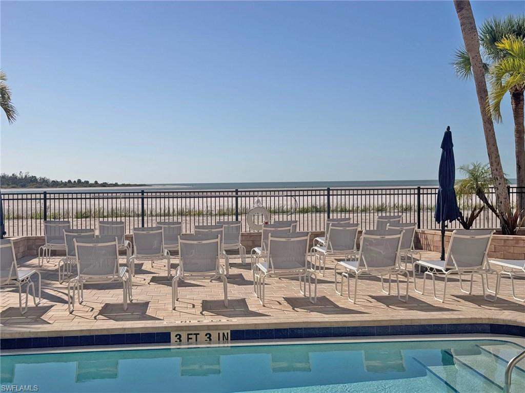 CARLOS POINTE - Residential