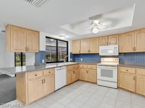 RIVER OAKS - Residential