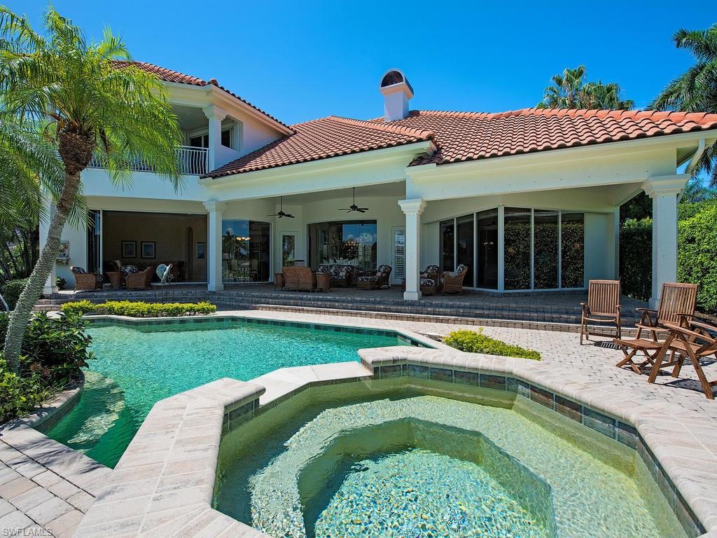 MOORINGS - Residential