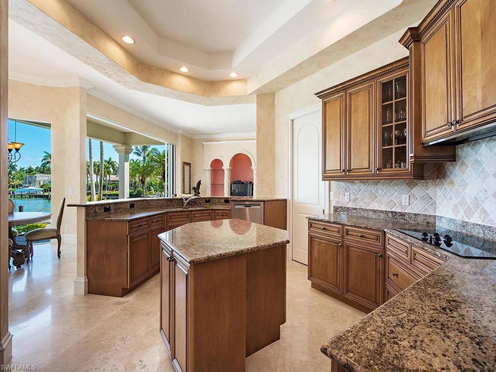 MOORINGS - Residential