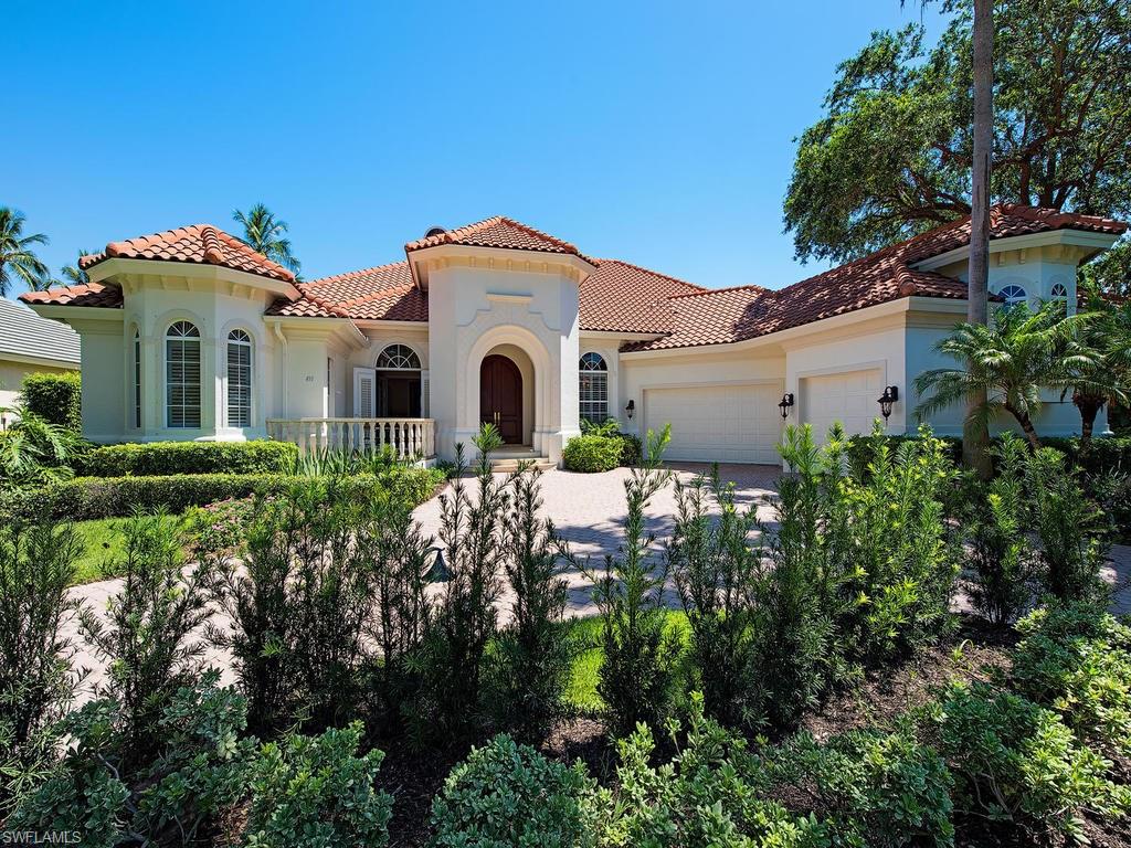 MOORINGS - Residential