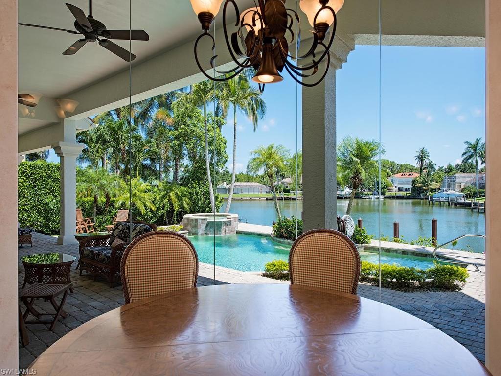 MOORINGS - Residential