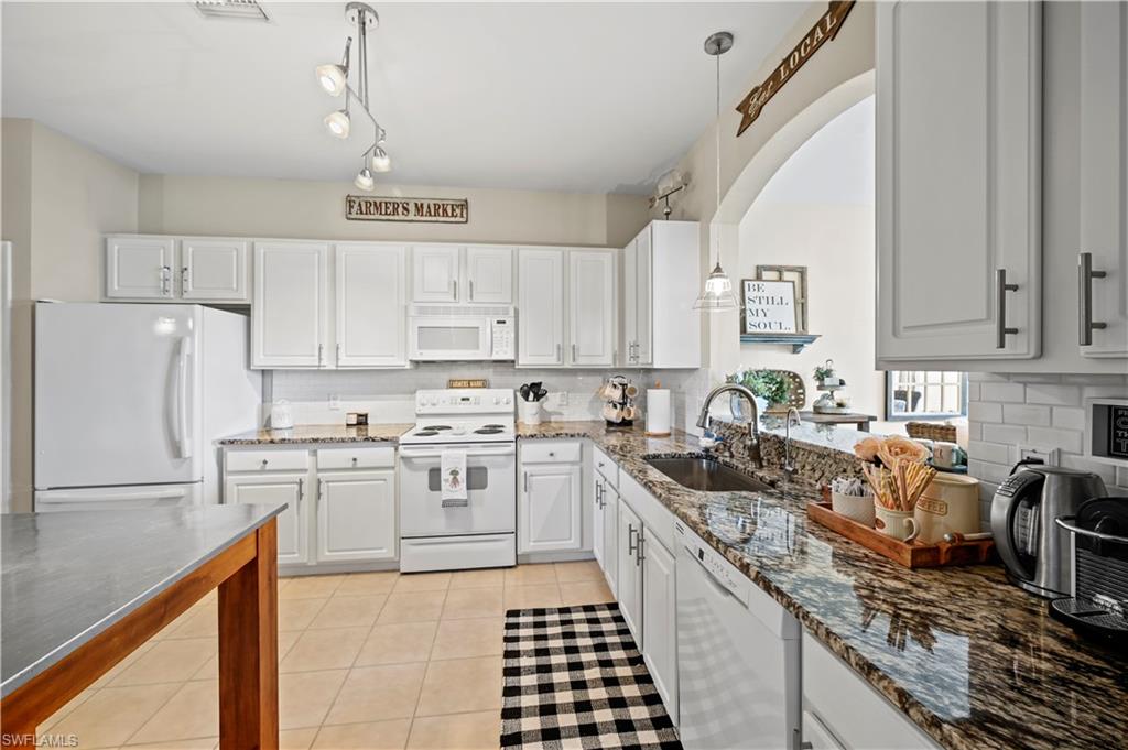 HEATHERSTONE - Residential