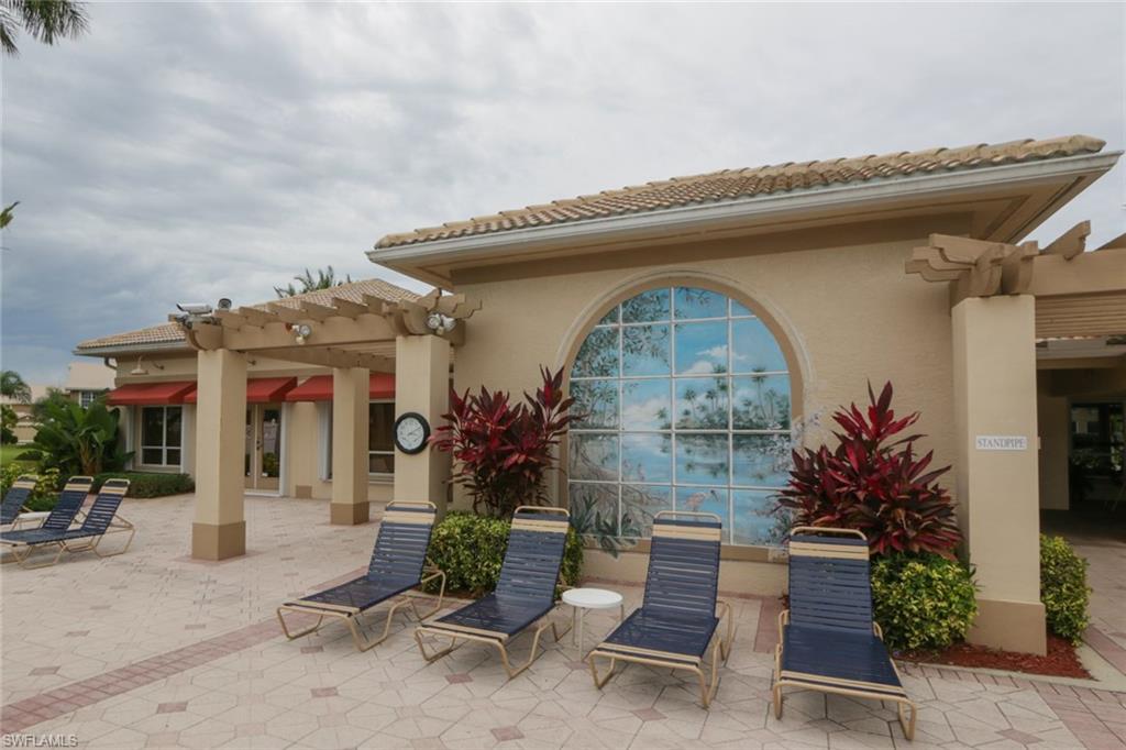 WILLOWBROOK - Residential