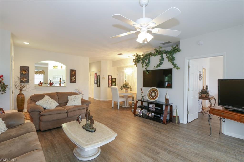 WILLOWBROOK - Residential