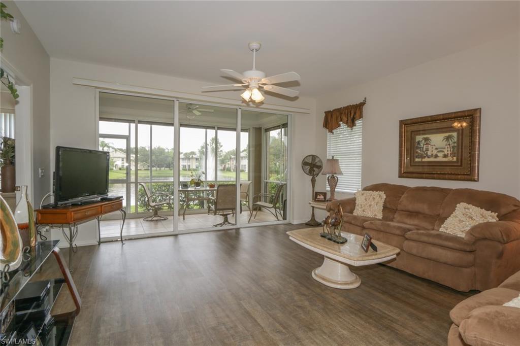 WILLOWBROOK - Residential