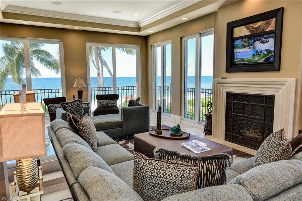 BAREFOOT BEACH - Residential