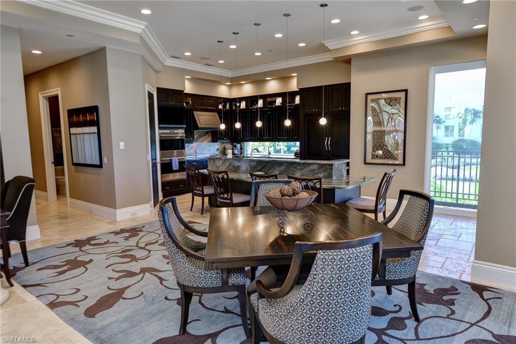 BAREFOOT BEACH - Residential