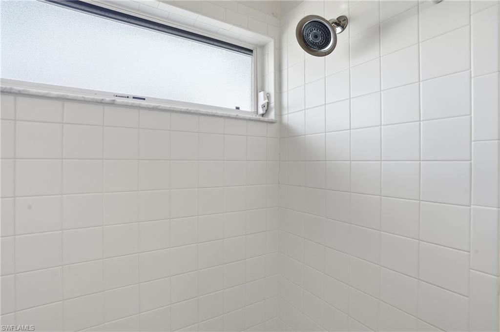 VILLAS AT TIMBER LAKE - Residential