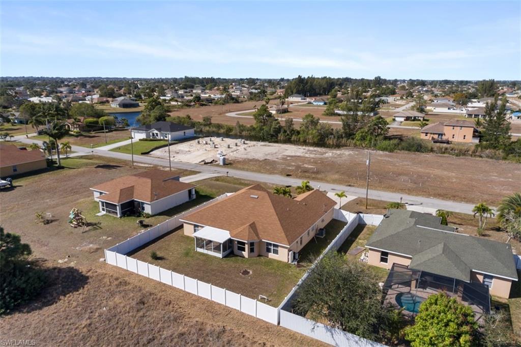 CAPE CORAL - Residential