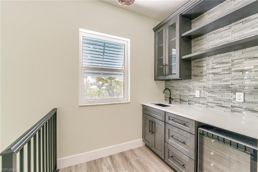 WATSON W W - Residential