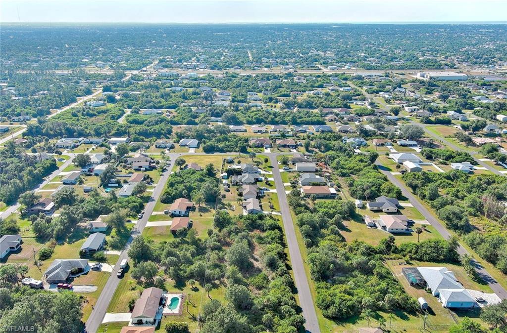 PORT CHARLOTTE - Land