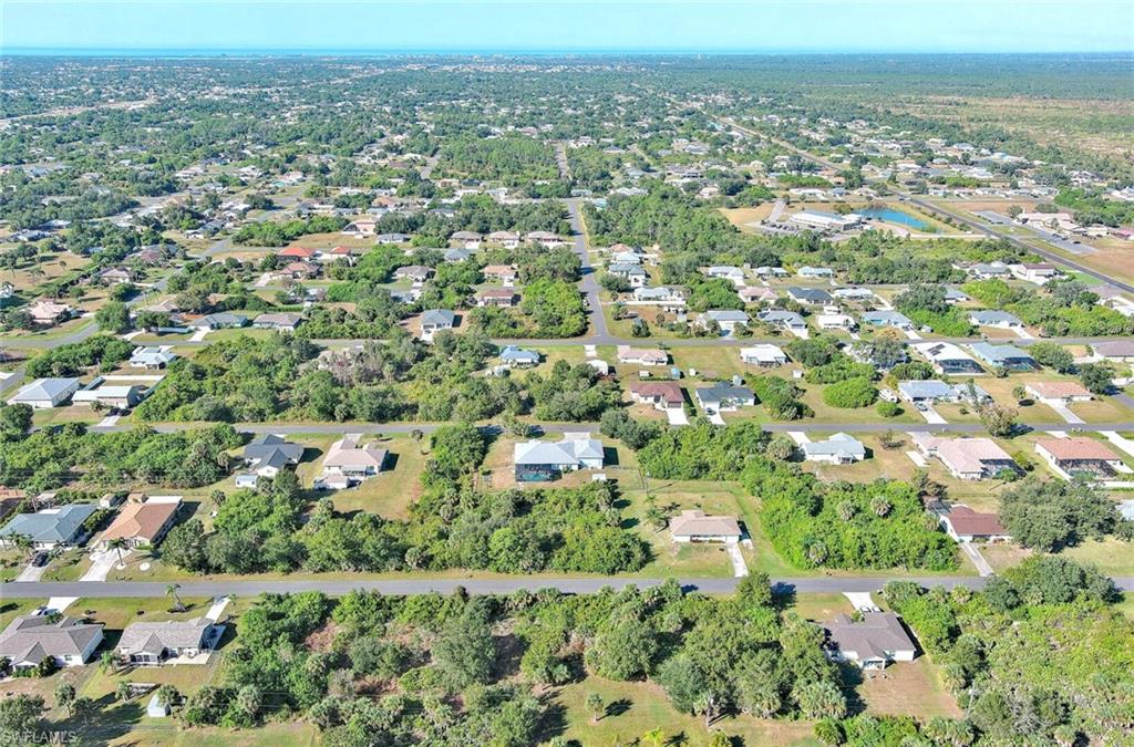 PORT CHARLOTTE - Land