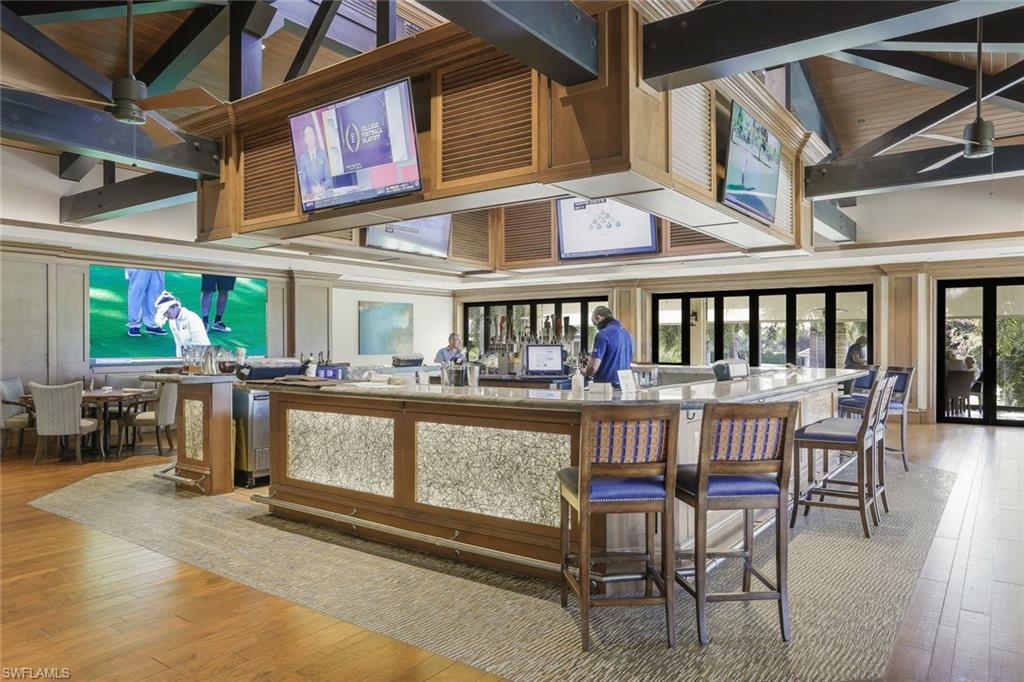 BAY WOODS - Residential