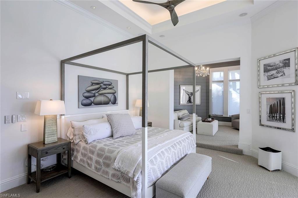 BAY WOODS - Residential