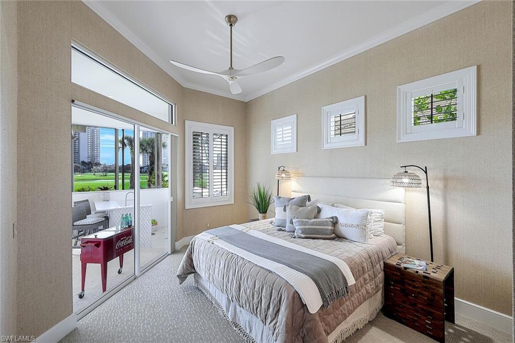 BAY WOODS - Residential