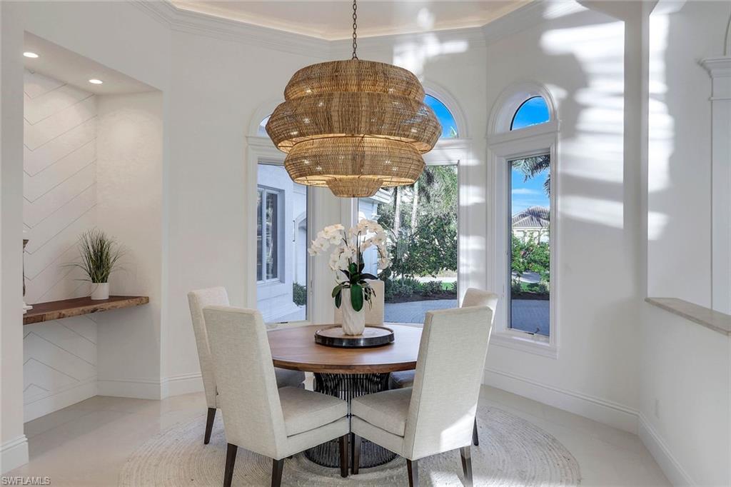 BAY WOODS - Residential