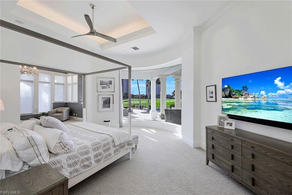 BAY WOODS - Residential