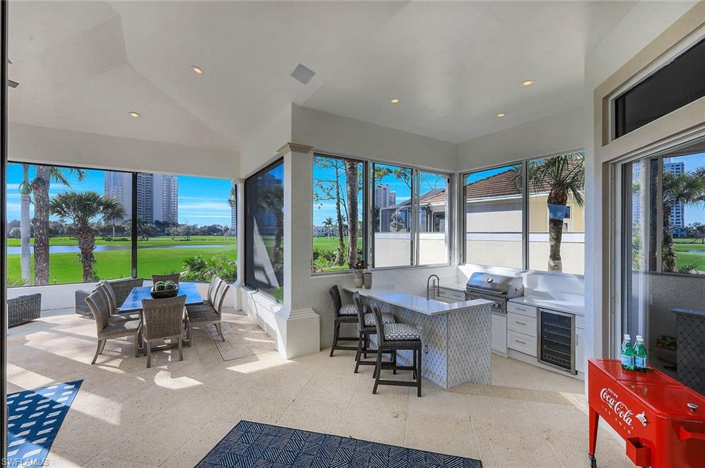 BAY WOODS - Residential