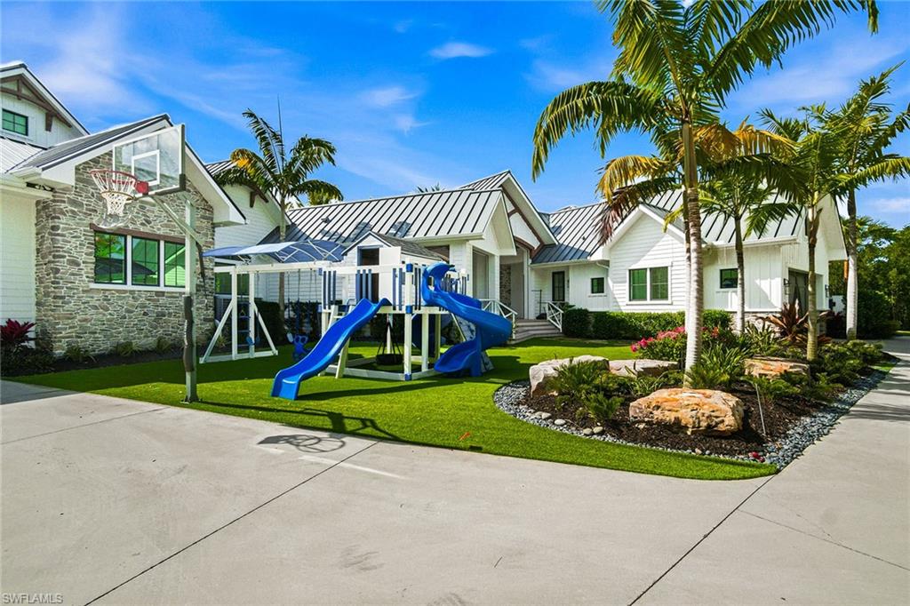 COCOHATCHEE ESTATES - Residential