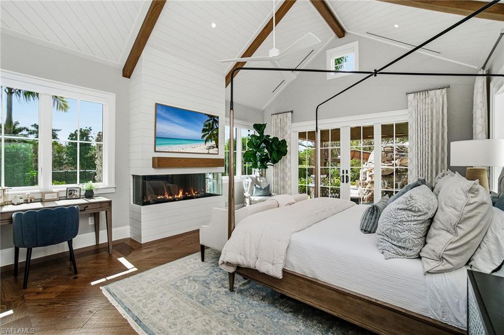 COCOHATCHEE ESTATES - Residential