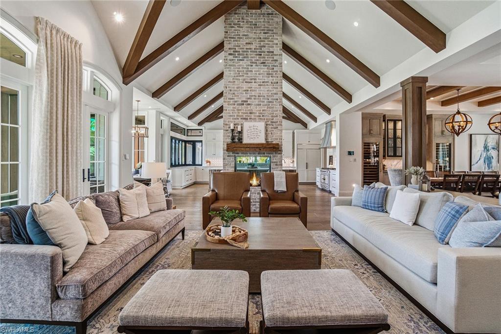 COCOHATCHEE ESTATES - Residential