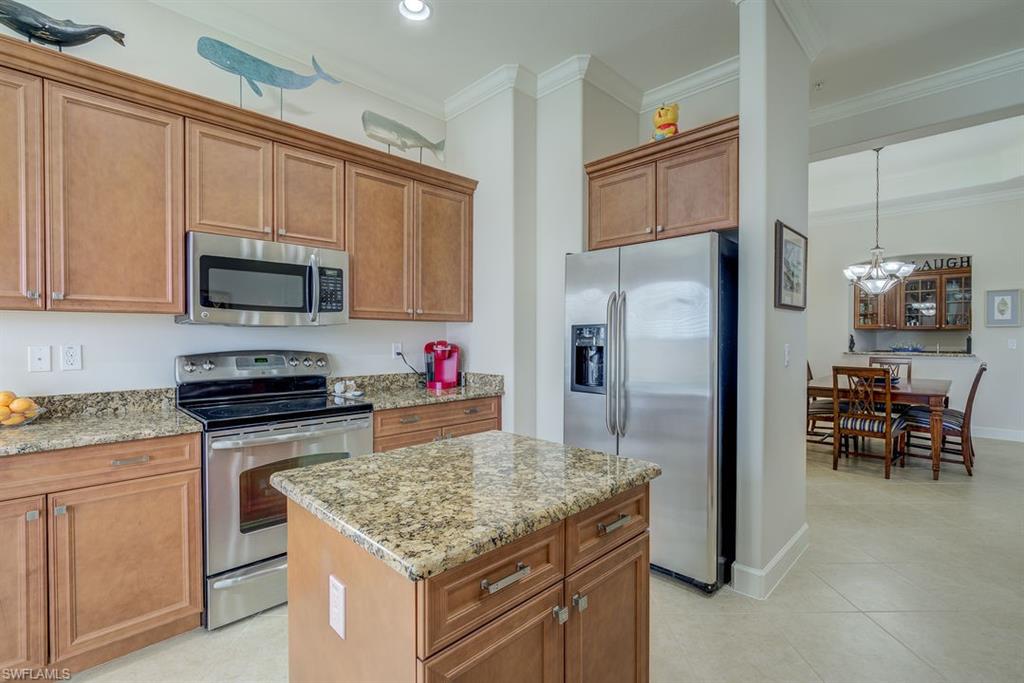 PLAYERS COVE - Residential