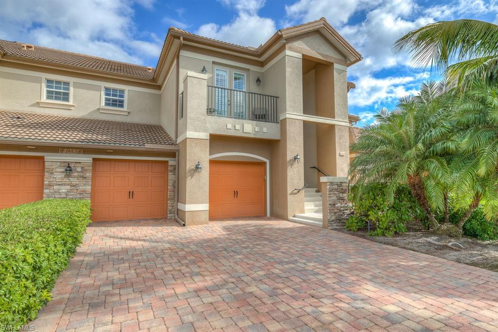 PLAYERS COVE - Residential