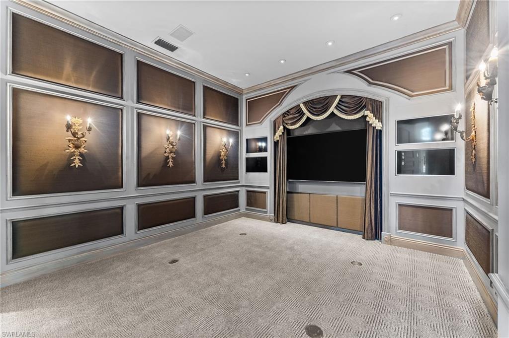 BAY COLONY SHORES - Residential