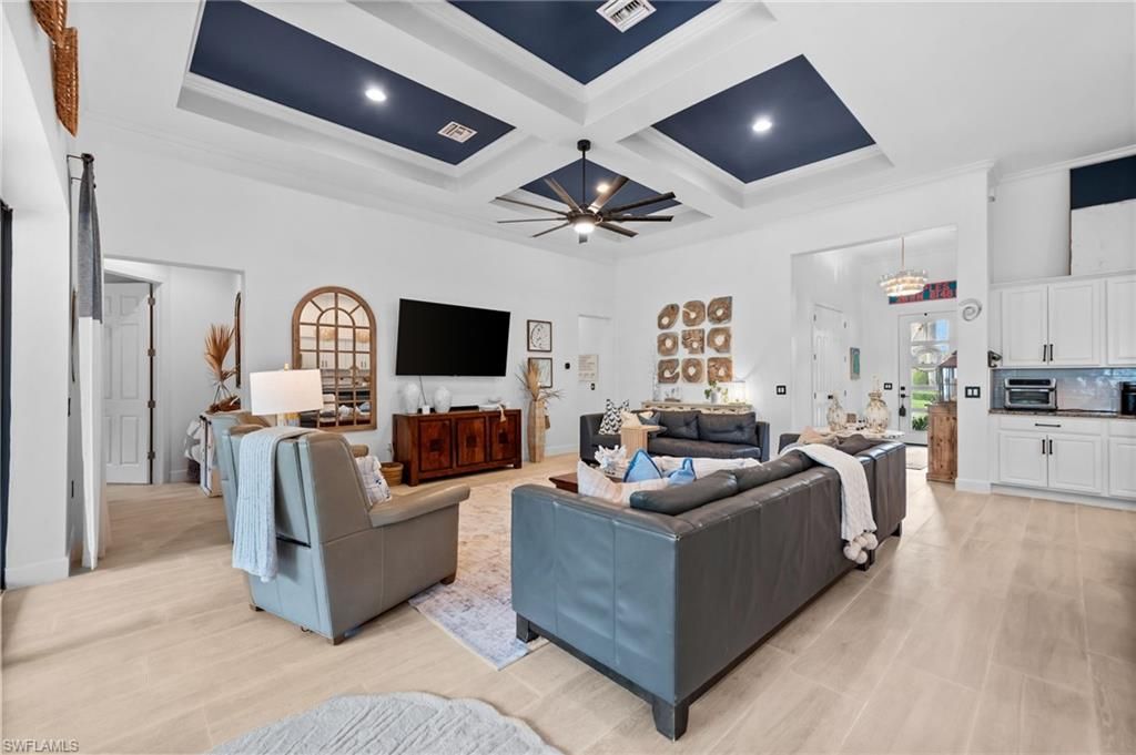 Photo of 16213 Camden Lakes CIR, NAPLES, FL 34110 (MLS # 226020741)