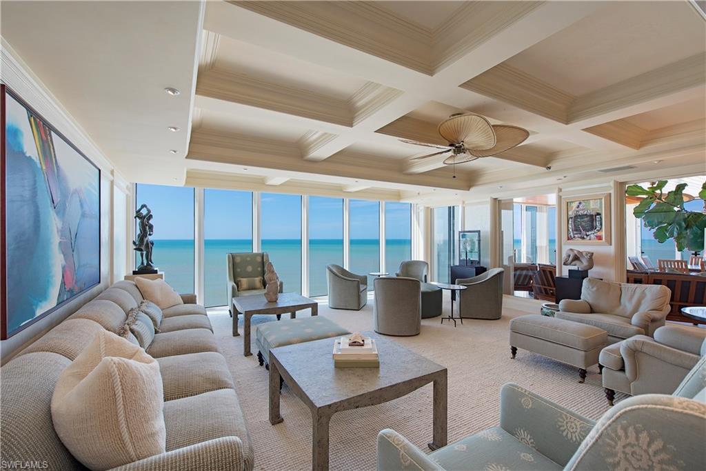 SEAPOINT AT NAPLES CAY - Residential