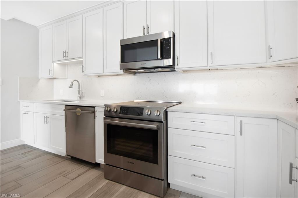 MARCO TOWERS - Residential