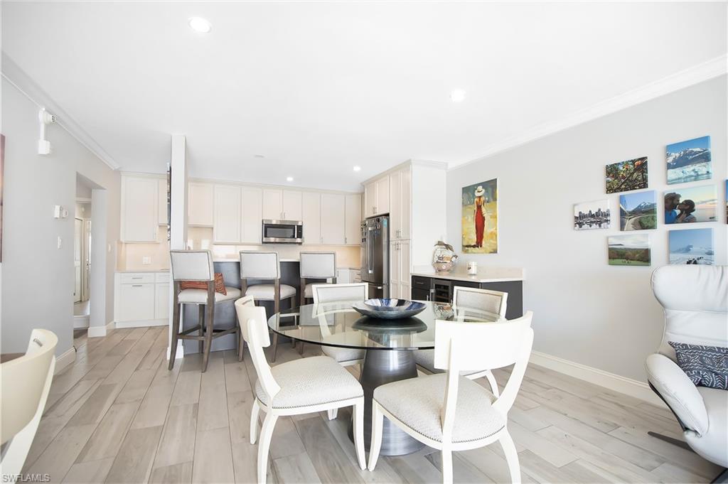 MARCO TOWERS - Residential