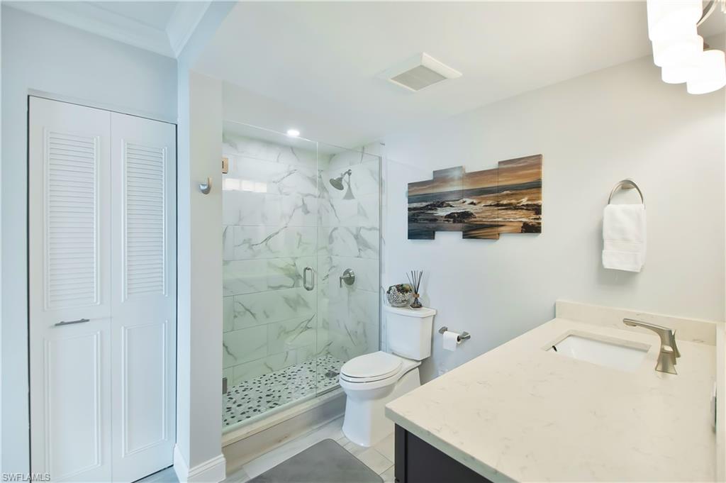 MARCO TOWERS - Residential