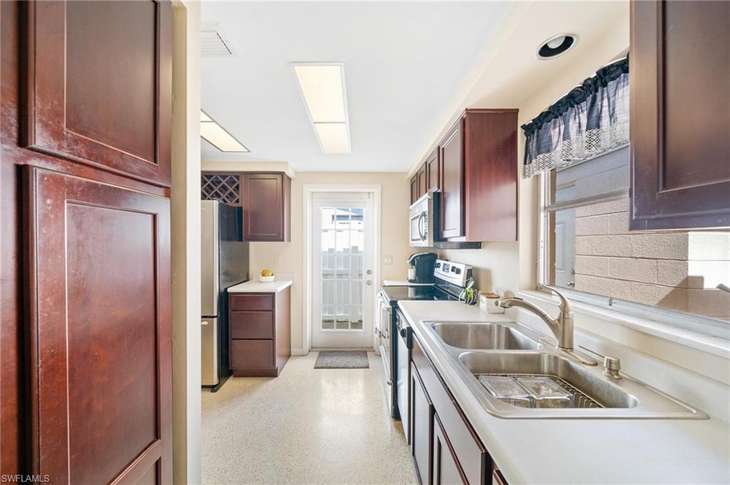 GULF MANOR CONDO - Residential