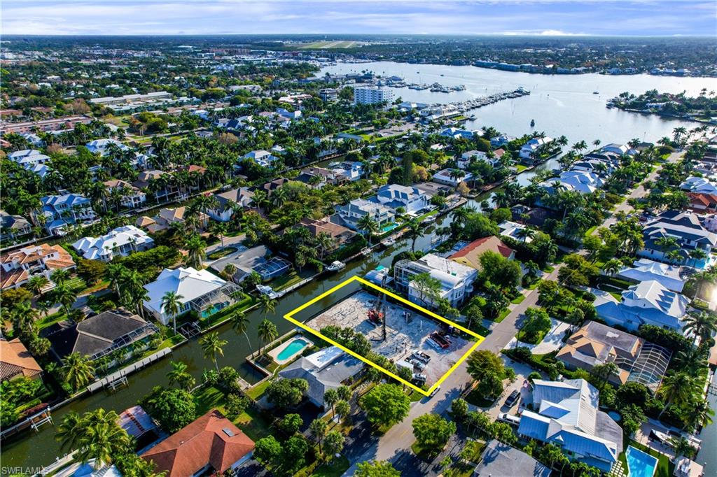 AQUALANE SHORES - Residential