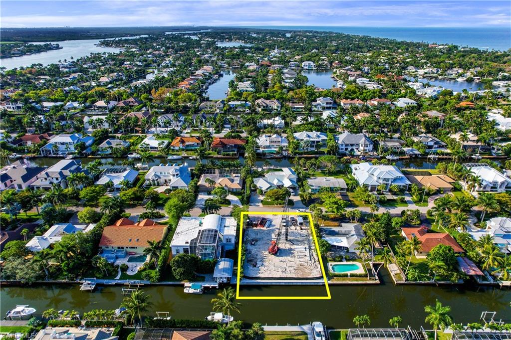 AQUALANE SHORES - Residential