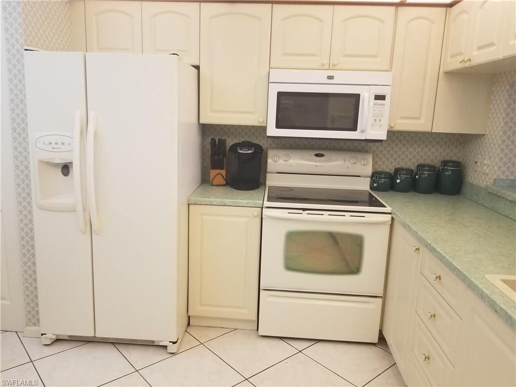 BLOOMFIELD RIDGE - Residential