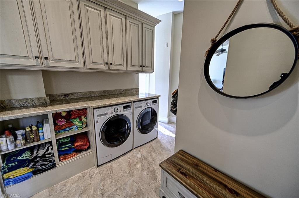 BAREFOOT BEACH - Residential