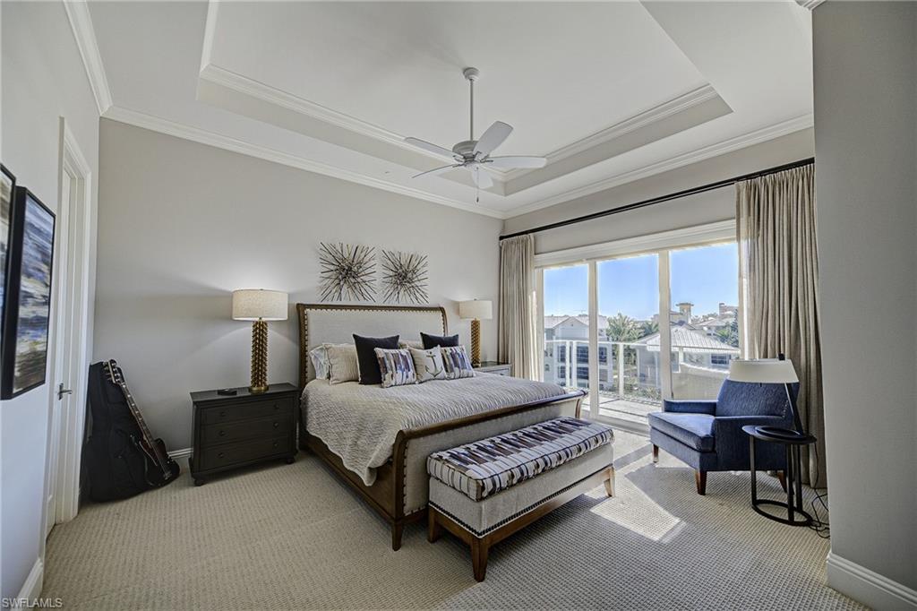 BAREFOOT BEACH - Residential