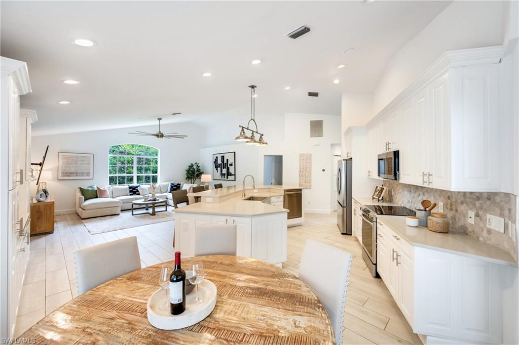 MONTEREY - Residential