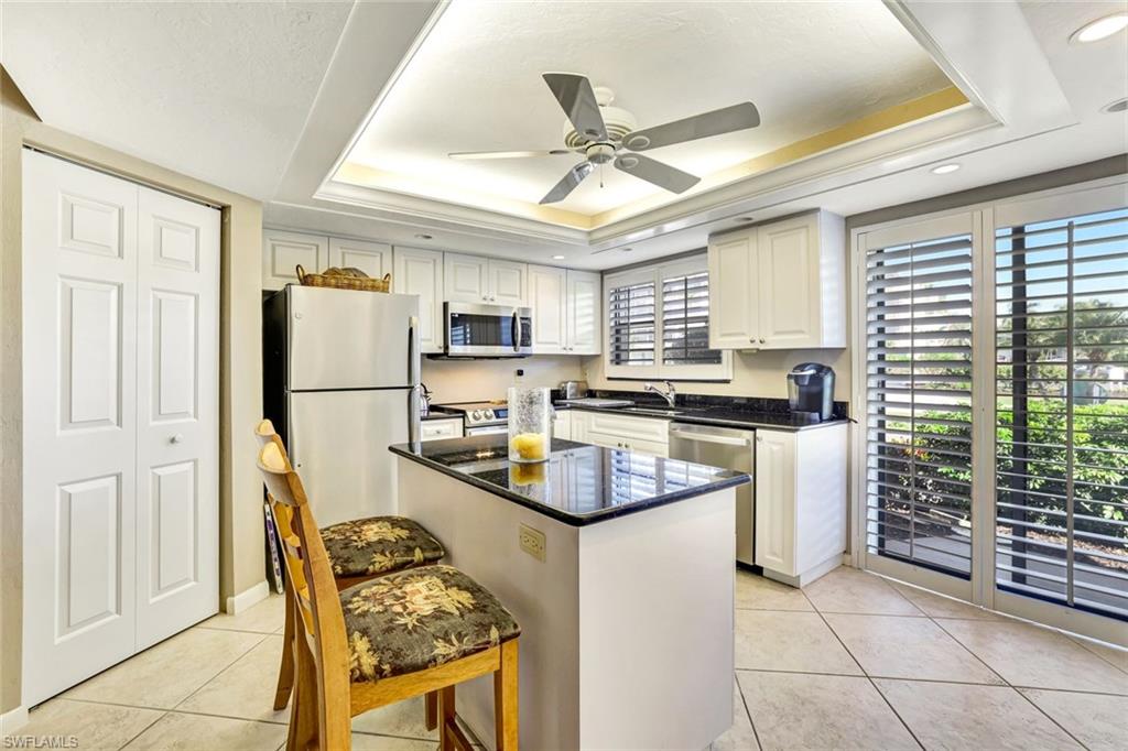 PALM ISLE - Residential