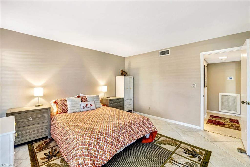 PALM ISLE - Residential